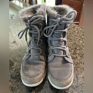Sorel Explorer gray suede boots